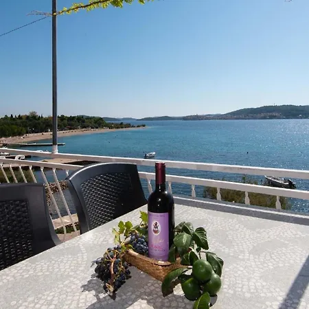 Ferienwohnung Fuer 3 Personen Ca 45 Qm In Kuciste, Dalmatien Sueddalmatien - B52479 쿠치슈테